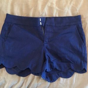 Blue scallop short